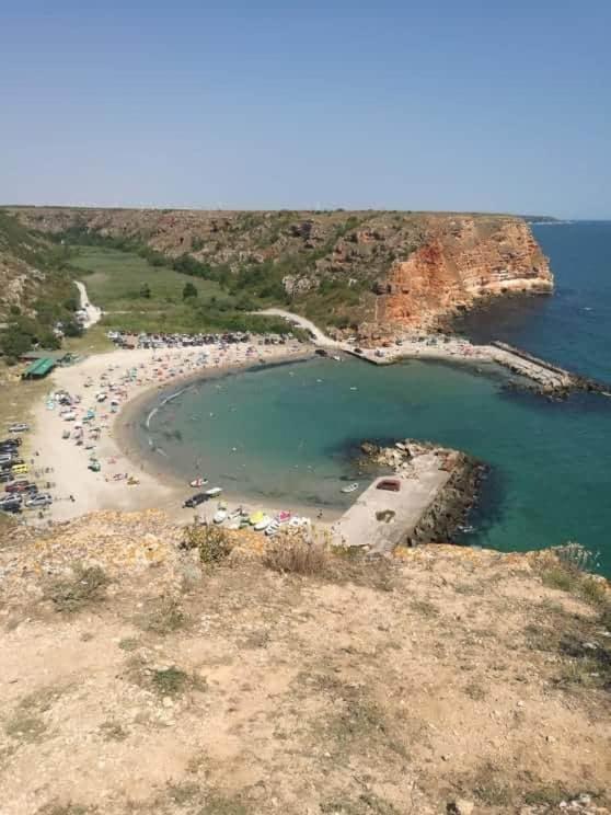 Къща За Гости "Черната Роза" Bŭlgarevo Exterior foto