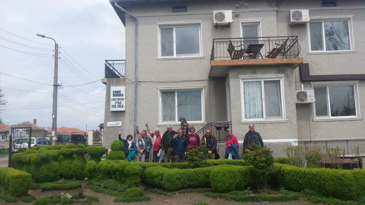 Къща За Гости "Черната Роза" Bŭlgarevo Exterior foto